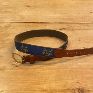 Leatherman men’s belt with blue crabs